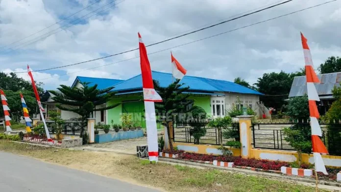 Sekda Mubar Ajak Seluruh Elemen Kibarkan Merah Putih Jelang HUT RI ke-77