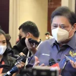 Tragedi Stadion Kanjuruhan Tewaskan 127 Orang, Airlangga Sampaikan Duka Mendalam Pemerintah Terus Perkuat Daya Saing Ekonomi dengan Sinergi Tiga Sektor Fundamental