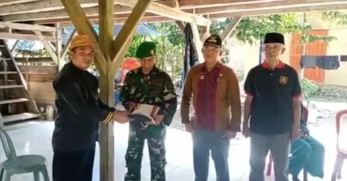 Bupati Kery Bangga Tombi Kerajaan Konawe Kembali Iringi Pengibaran Bendera Pusaka