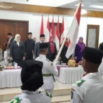 Bupati Wakatobi Kukuhkan 70 Anggota Paskibraka Bupati Wakatobi Kukuhkan 70 Anggota Paskibraka