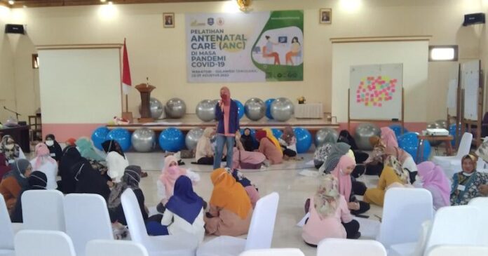 Kerja Sama Yayasan Dokter Share dan Pemda Wakatobi, 50 Bidan Jalani Pelatihan