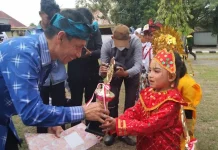 Liya Mawi dan Longa Ditetapkan Jadi Desa Ramah Perempuan Peduli Anak dan Peduli Stunting Liya Mawi dan Longa Ditetapkan Jadi Desa Ramah Perempuan Peduli Anak dan Peduli Stunting