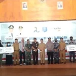 Pemda Wakatobi Kuncurkan Rp5,7 Miliar untuk Bangun 316 Rumah Layak Huni Pemda Wakatobi Kuncurkan Rp5,7 Miliar untuk Bangun 316 Rumah Layak Huni