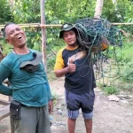 BKSDA Temukan 82 Jerat dan Berhasil Selamatkan Seekor Babi Rusa BKSDA Temukan 82 Jerat dan Berhasil Selamatkan Seekor Babi Rusa