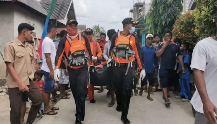 Nelayan Pemburu Ikan Hiu di Buton Ditemukan Tak Bernyawa di Laut