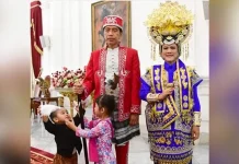 Ini Makna Baju Adat Buton yang Dikenakan Jokowi Saat Upacara HUT RI ke-77 Ini Makna Baju Adat Buton yang Dikenakan Jokowi Saat Upacara HUT RI ke-77