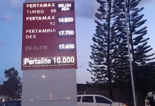 Sejumlah SPBU di Kota Kendari Mulai Sesuaikan Tarif Baru Kenaikan Harga BBM Sejumlah SPBU di Kota Kendari Mulai Sesuaikan Tarif Baru Kenaikan Harga BBM