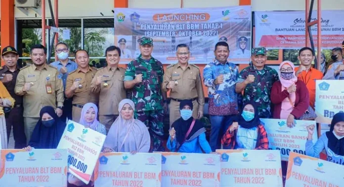 IMG-20220920-WA0044-1024x683 Wali Kota Kendari Salurkan BLT BBM Tambahan ke 1.488 KPM