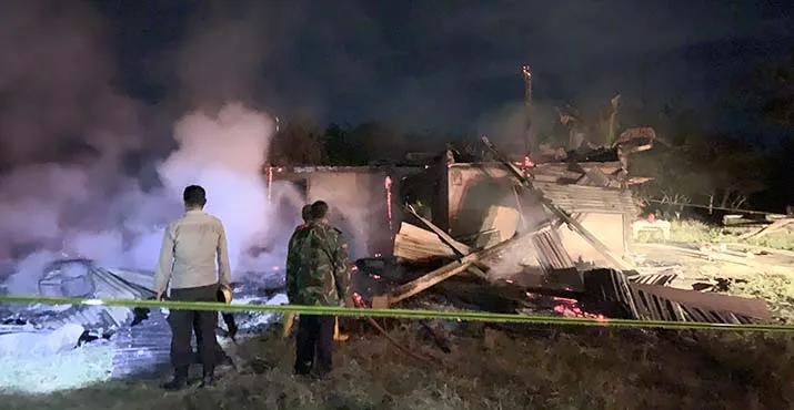 Ditinggal Pemilik, Satu Unit Rumah di Desa Momuntu Mubar Ludes Terbakar