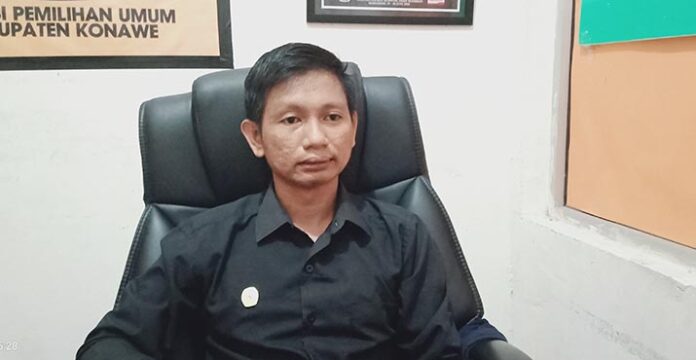 Komisioner KPU Kabupaten Konawe, Andang Masnur