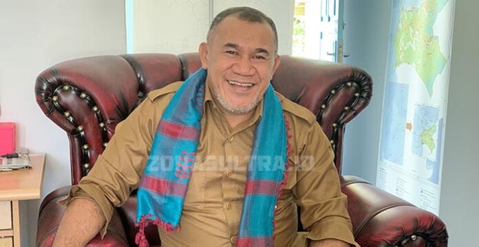 Kepala Dinas Perumahan, Kawasan Pemukiman dan Pertanahan, La Ode Muhamad Amrin