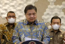 Pimpin Rakortas, Menko Airlangga Ungkap Rekomendasi TPIP untuk Kendalikan Inflasi Pimpin Rakortas, Menko Airlangga Ungkap Rekomendasi TPIP untuk Kendalikan Inflasi