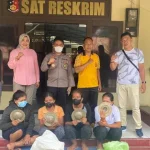 Curi Alat Gamelan, Emak-emak Pemulung Ditangkap Polisi Curi Alat Gamelan, Emak-emak Pemulung Ditangkap Polisi