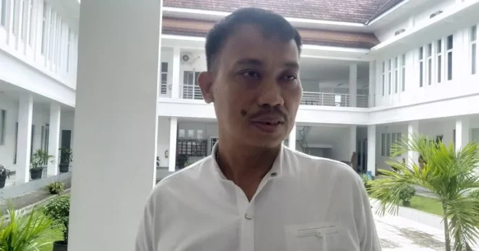 Wakil Ketua Komisi II DPRD Kota Kendari, Sahabudin