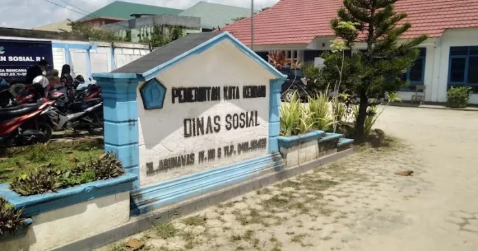 Kantor dinsos kendari Pemkot Kendari Mulai Salurkan BLT BBM pada 16.258 KPM