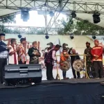 Peserta Sail to Indonesia Hadir di Pembukaan Festival Selat Tiworo Peserta Sail to Indonesia Hadir di Pembukaan Festival Selat Tiworo