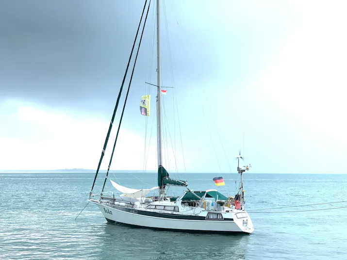 Peserta Sail to Indonesia Hadir di Pembukaan Festival Selat Tiworo