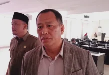 Pemkab Konawe Bakal Perbaiki Jalan di Latoma Sekretaris Daerah (Sekda) Konawe, Ferdinand Sapan