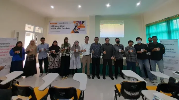 Civitas Akademika UHO Diajak Pahami Pentingnya Hilirisasi Tambang