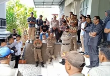 DPRD Wakatobi Didesak Warga untuk Bahas dan Tetapkan APBD Perubahan 2022 DPRD Wakatobi Didesak Warga untuk Bahas dan Tetapkan APBD Perubahan 2022