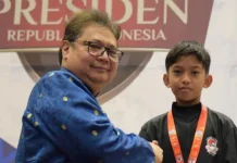 Menko Airlangga Dukung Industri Olahraga Mendunia untuk Mendongkrak Perekonomian Menko Airlangga Dukung Industri Olahraga Mendunia untuk Mendongkrak Perekonomian