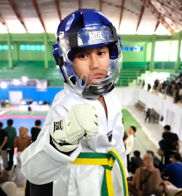 Atlet Cilik Andi Rafi, Juara 1 di Sekolah dan Peraih Emas di Kejurprov Taekwondo