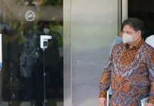 Airlangga Tegaskan Sinergi Pemerintah Pusat dan Daerah Dibutuhkan untuk Kendalikan Inflasi Airlangga Tegaskan Sinergi Pemerintah Pusat dan Daerah Dibutuhkan untuk Kendalikan Inflasi