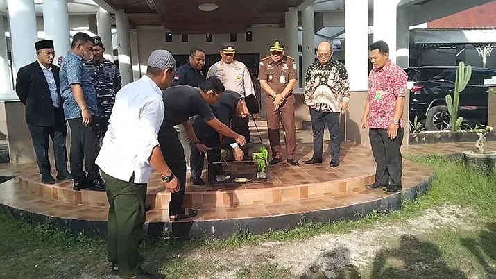 Bupati Wakatobi dan Balai Taman Nasional Teken Addendum PKS Pembangunan Strategis