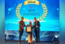 Dua BPR Bahteramas Sabet Penghargaan dari Infobank, Biro Ekonomi: Kami Bangga Dua BPR Bahteramas Sabet Penghargaan dari Infobank, Biro Ekonomi: Kami Bangga