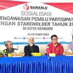 Bawaslu Sultra Sosialisasi Pencegahan Bahaya Politik Uang dan Identitas Bawaslu Sultra Sosialisasi Pencegahan Bahaya Politik Uang dan Identitas