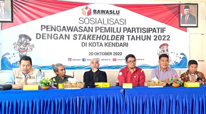 Bawaslu Sultra Sosialisasi Pencegahan Bahaya Politik Uang dan Identitas