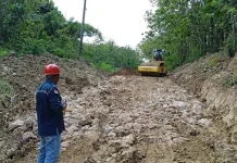 Perbaikan Jalan Wawouso-Bobolio Kembali Dilakukan Perbaikan Jalan Wawouso-Bobolio Kembali Dilakukan