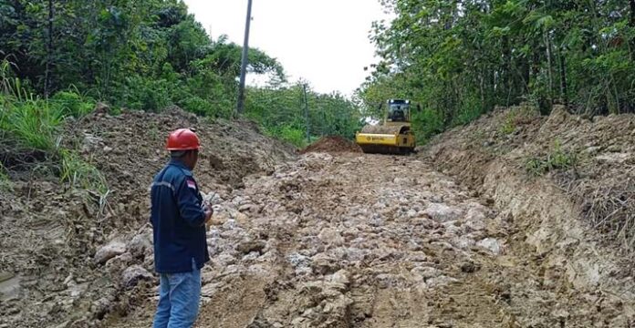 Perbaikan Jalan Wawouso-Bobolio Kembali Dilakukan