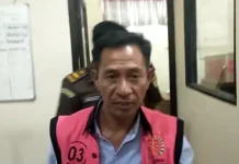 Kejari Konawe Tetapkan Kades Saburano Wawonii Timur Tersangka Dugaan Korupsi Dana Desa Kejari Konawe Tetapkan Kades Saburano Wawonii Timur Tersangka Dugaan Korupsi Dana Desa