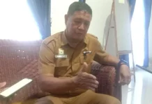 Disperindagkop Konawe Serahkan Bantuan kepada 30 Kelompok Pertukangan dan Bengkel Disperindagkop Konawe Serahkan Bantuan kepada 30 Kelompok Pertukangan dan Bengkel