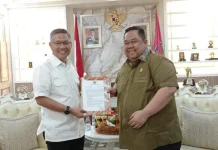 Sulkarnain Instruksikan Jajaran Pemkot Kendari Gunakan Aspal Buton pada 2023 Sulkarnain Instruksikan Jajaran Pemkot Kendari Gunakan Aspal Buton pada 2023