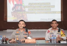 Kapolres Baubau Minta Anggotanya Hilangkan Gaya Hidup Mewah Kapolres Baubau Minta Anggotanya Hilangkan Gaya Hidup Mewah