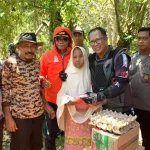 Pj Bupati Mubar Janji Bangun Kembali Rumah Lansia yang Terbakar Pj Bupati Mubar Janji Bangun Kembali Rumah Lansia yang Terbakar