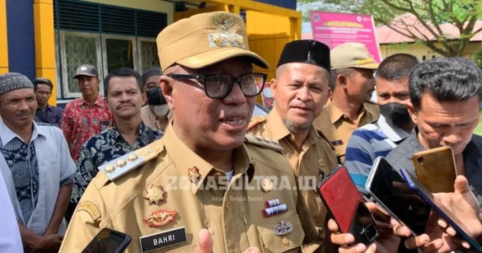 PSX_2537 Pj Bupati Mubar Ancam Copot Kabag ULP dan Kabid Bina Marga