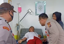 Puluhan Siswa SD di Muna Keracunan Usai Makan Nasi Kuning Puluhan Siswa SD di Muna Keracunan Usai Makan Nasi Kuning