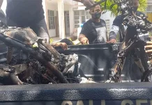 Motor yang Terbakar di Parkiran Fakultas Teknik Milik Mahasiswa FISIP UHO Motor yang Terbakar di Parkiran Fakultas Teknik Milik Mahasiswa FISIP UHO