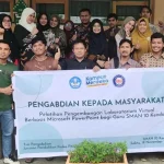 Jurusan Pendidikan Fisika UHO Gelar Pelatihan Laboratorium Virtual di SMAN 10 Kendari