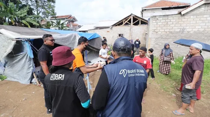 Bangun Posko Kesehatan & Bagikan 2.000 Nasi Bungkus, BRI Gerak Cepat Bantu Warga Terdampak Gempa Cianjur