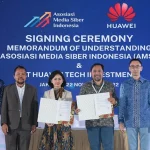Huawei dan AMSI Jalin Sinergi Tingkatkan Kecakapan Digital Media Siber di Indonesia Huawei dan AMSI Jalin Sinergi Tingkatkan Kecakapan Digital Media Siber di Indonesia