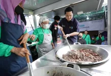 BRI Sediakan Posko Trauma Healing & Dapur Umum, Erick Thohir Apresiasi BUMN & Masyarakat Gotong Royong Bantu Bencana Cianjur BRI Sediakan Posko Trauma Healing & Dapur Umum, Erick Thohir Apresiasi BUMN & Masyarakat Gotong Royong Bantu Bencana Cianjur