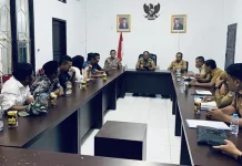 Pemkab Mubar Siapkan Tiga Komoditas dalam Pelaksanaan Operasi Pasar Murah Pemkab Mubar Siapkan Tiga Komoditas dalam Pelaksanaan Operasi Pasar Murah