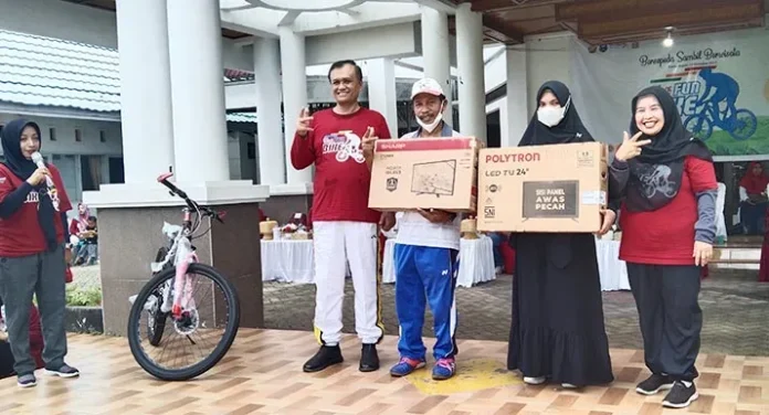 Wabup Pakpak Bharat Sumatera Utara Berwisata ke Wakatobi