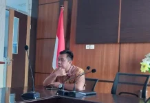KSOP Kendari Resmi Pekerjakan Buruh Dua Koperasi di Pelabuhan Newport Kendari Kepala Seksi Lalu Lintas (Kasi Lala) dan Angkutan Laut dan Usaha Kepelabuhanan KSOP Kendari, Lukman