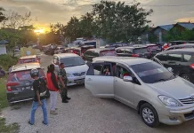 Kontingen Porprov Sultra Sulit Menyebrang Akibat Armada Kapal Feri yang Kurang Kontingen Porprov Sultra Sulit Menyebrang Akibat Armada Kapal Feri yang Kurang