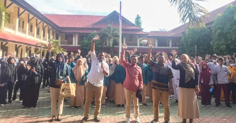 Sosialisasi di SMK Negeri 3 Kendari, KPU Ajak Siswa Jadi Pemilih Cerdas